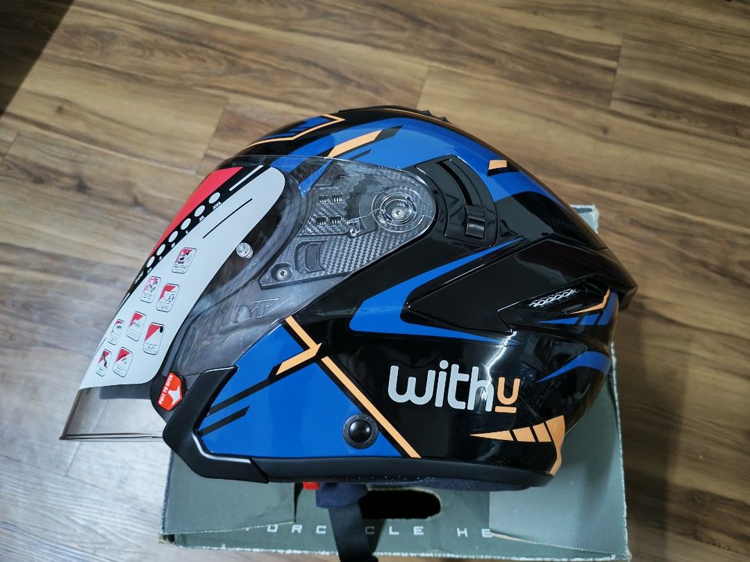 Helmets (Category: Other Sports Equipment and Supplies) located in Puchong. Submitted by redz747 (Listing ID 1344755050, Image 3). Description: Helmet KYT NFJ. Tak pernah pakai. Masih baru, ada kotak sekali sarung. Saiz L. Jual sebab dah ada helmet lain. Berminat boleh roger..