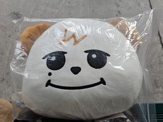 （分類：）位於 。 由 kandyckh 提交（商品編號 1344614695，圖片 1）。簡介： 。