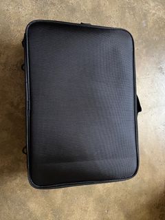 makeup artist bag