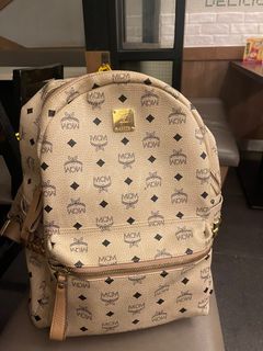 （分類：）位於 。 由 s___g 提交（商品編號 1344671053，圖片 1）。簡介： 。
