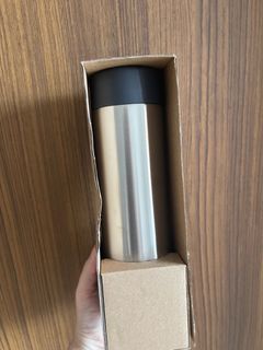 (Category: ) located in . Submitted by brownpaperbag (Listing ID 1344662550, Image 1). Description: .
