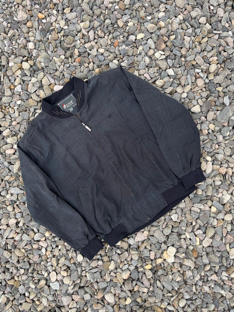Random Black Plaid Bomber Jacket (Category: Coats, Jackets and Outerwear) located in Bacolod City. Submitted by danielle5_ (Listing ID 1344654427, Image 2). Description: Random Black Plaid Bomber Jacket Medium Dimes: 23W, 24.5L Flaws: NONE M: 350 Swipe for more details!.