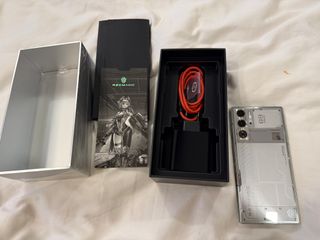 (Category: ) located in . Submitted by tech_junkie_sg (Listing ID 1344707365, Image 1). Description: .