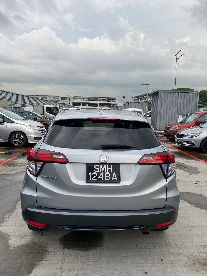 [RENT] HONDA VEZEL HYBRID 1.5A 2016 IN SILVER (Category: Car Rental) located in Singapore. Submitted by preciseauto (Listing ID 1344636393, Image 3). Description: 🔥LIMITED TIME ONLY PROMO🔥 1️⃣ 14 DAYS FREE RENTAL 2️⃣ NO CONTRACT FOR PHV 🌟 PHV (GOJEK/GRAB) / DELIVERY / PERSONAL / COMPANY USAGE🌟 Grab Express | Grab Pet | Grab Mart | Grab Car/ Premium/ Plus | Grab Express | Grab Family/6XL | Grab Food DAILY: $100 WEEKEND: $360 WEEKLY: $490 MONTH