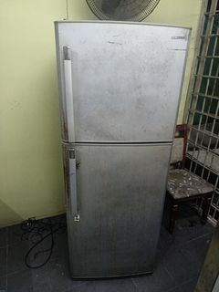 (Category: ) located in . Submitted by sisab77 (Listing ID 1344734565, Image 1). Description: .