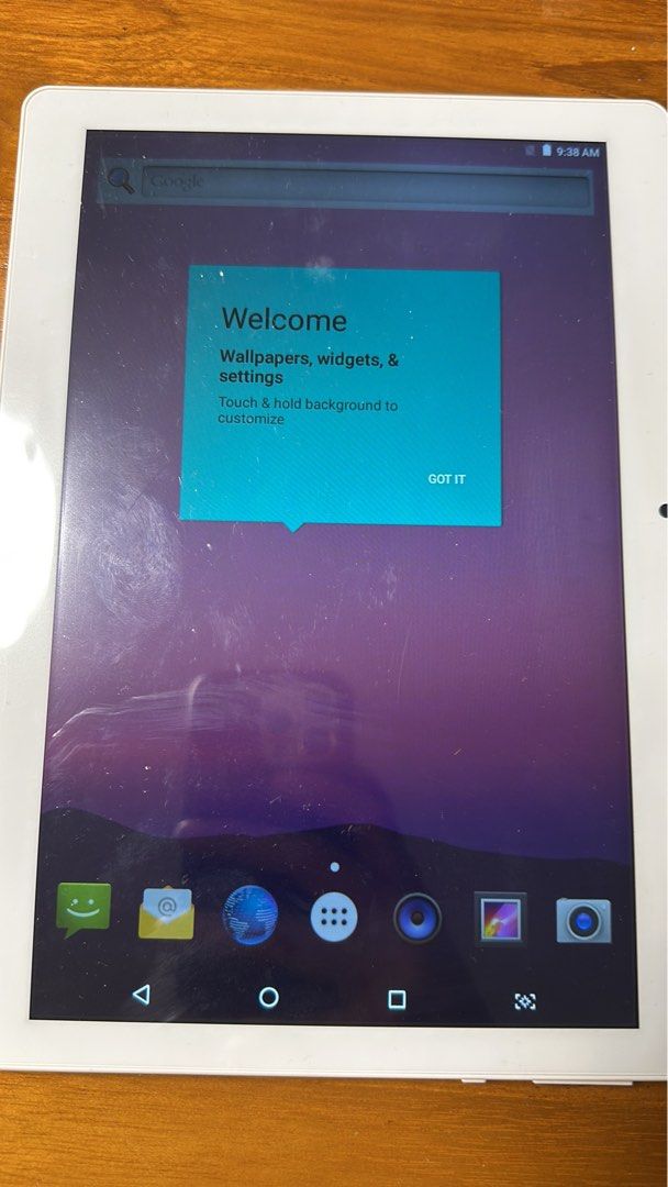 Tablet (Category: Laptops & Notebooks) located in Singapore. Submitted by capt.daniel (Listing ID 1344738035, Image 3). Description: Android pad with SIM slot. Ideal for kids to get familiar with touch screen tablets before going for high end models. .