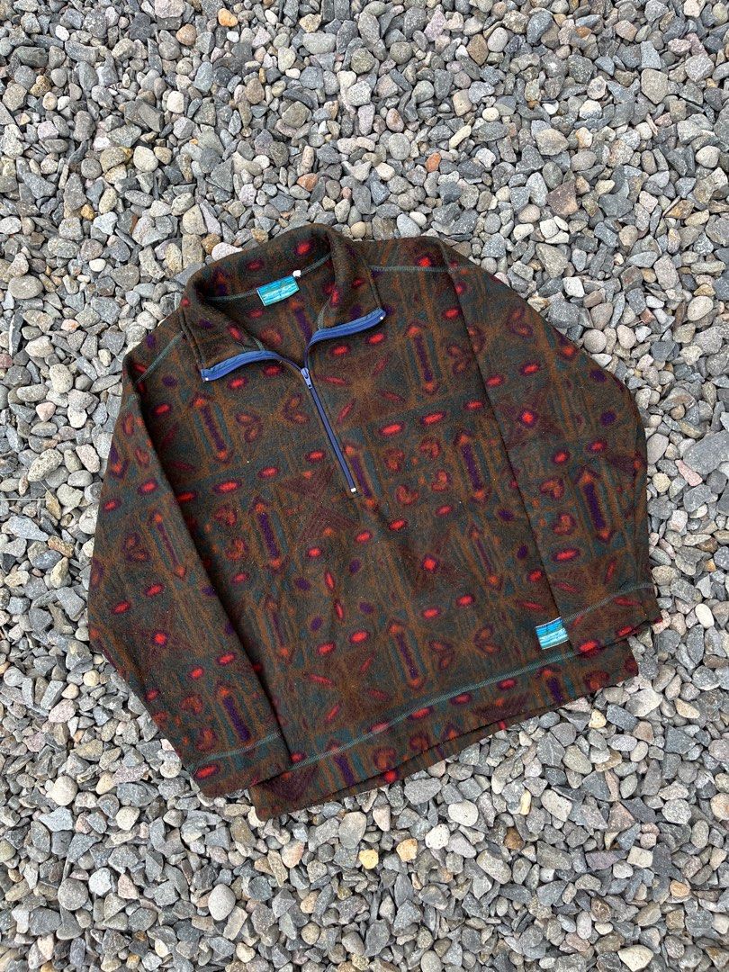 Vintage Patterned Quarter Zip Sweater (Category: Coats, Jackets and Outerwear) located in Bacolod City. Submitted by danielle5_ (Listing ID 1344655915, Image 2). Description: Vintage Patterned Quarter Zip Sweater Medium Dines: 22W, 26L Flaws: NONE M: 500 Swipe for more details!.