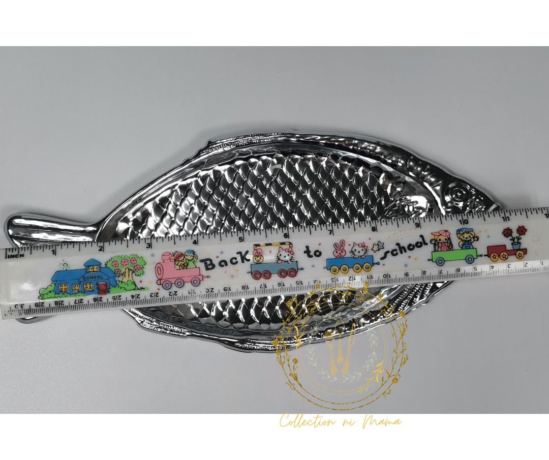 11" Vintage Snapper Fish Chrome Plate Tray (Category: Dinnerware & Cutlery) located in Manila. Submitted by collectionnimama (Listing ID 1339847702, Image 3). Description: •1pc 11" Vintage Snapper Fish Chrome Plate Tray •Color: Silver •Made in Hong Kong •Condition: Brand New, Vintage, Never Been Used •Decluttering •Does not come with original box •As is where is •Pictures shown are actual products. Shipping fee will be shouldered by the buyer. De