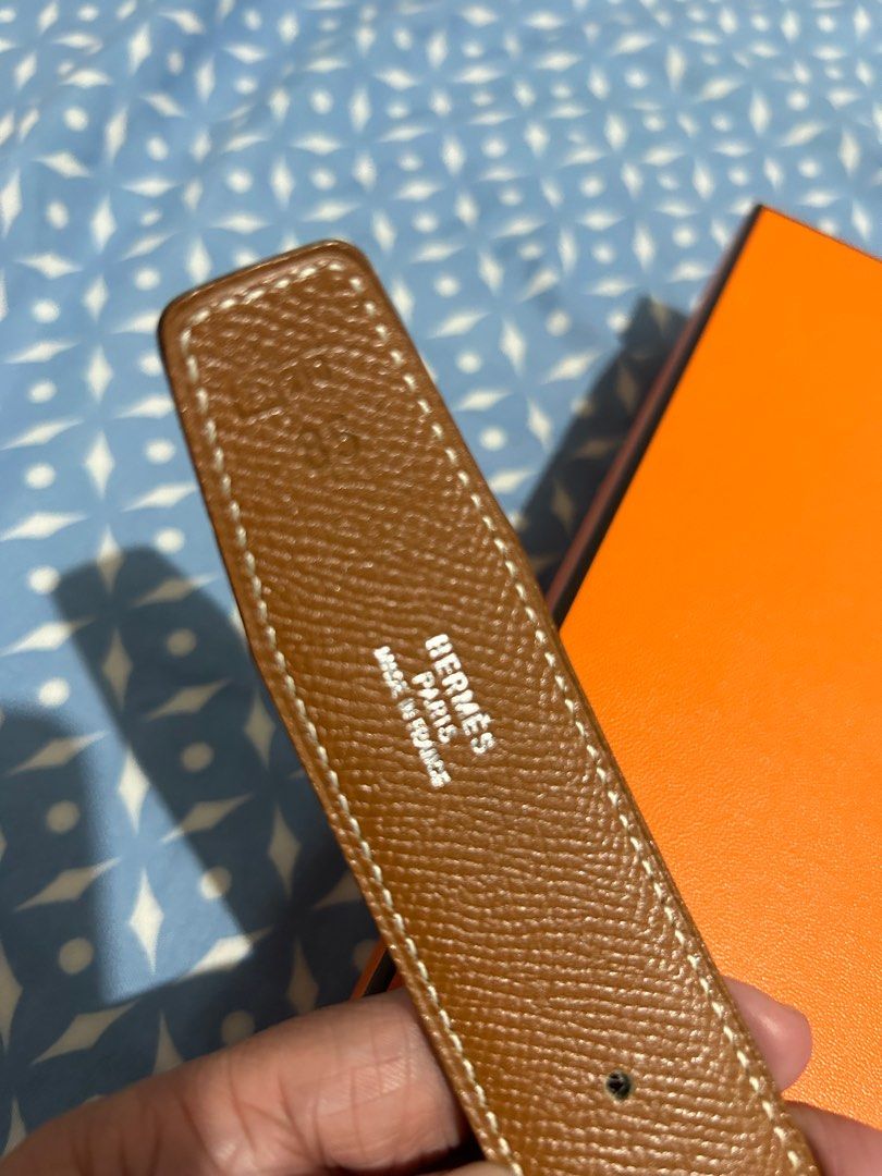 Authentic Hermes Constance H Belt - Reversible (Category: Luxury Accessories) located in Dinalupihan. Submitted by hydzsalva (Listing ID 1339848671, Image 2). Description: Authentic Hermes Constance Belt in Silver Hardware Size 85 Only flaw is added one additional hole.