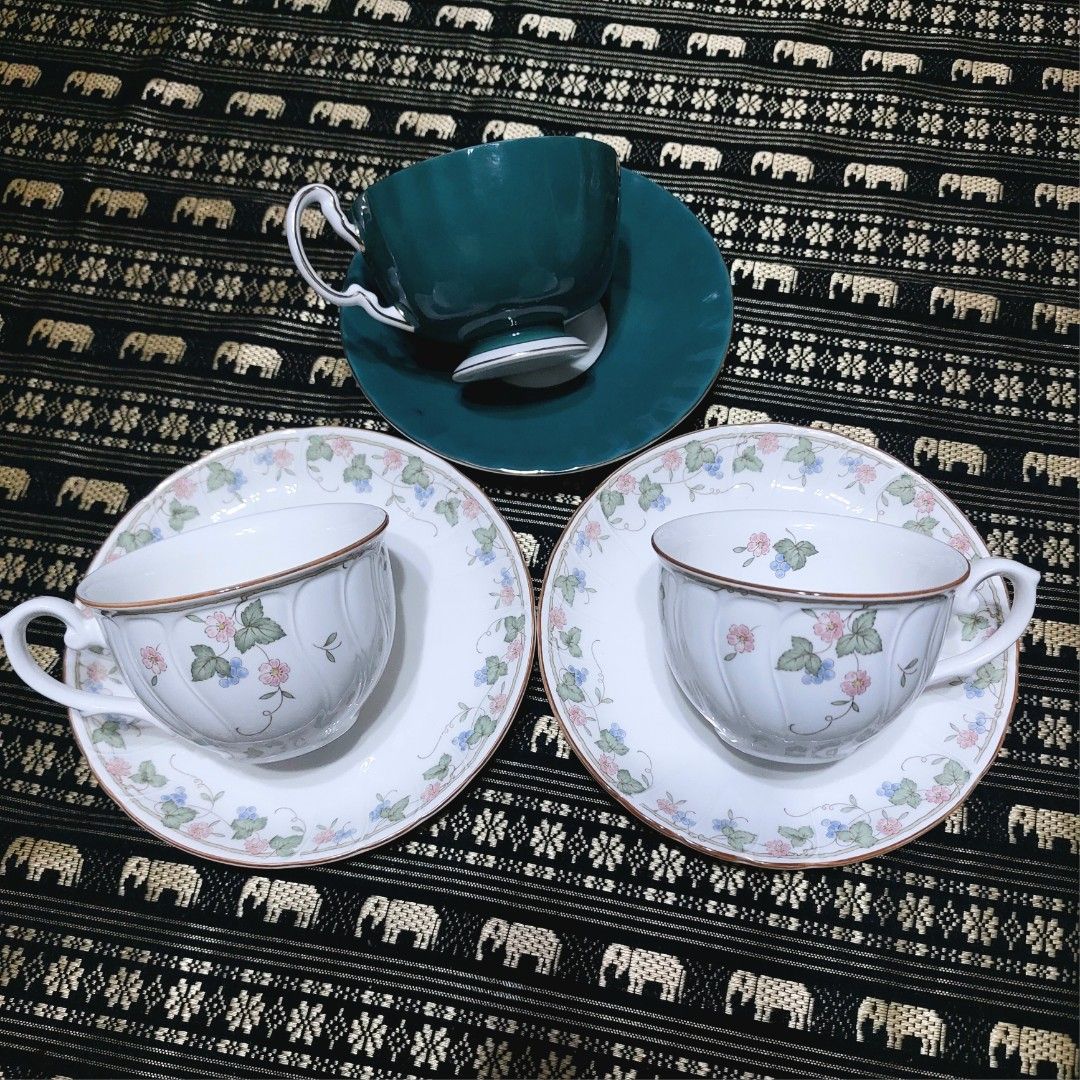 Aynsley & Noritake bundle (Category: Coffee & Tea Tableware) located in Dipolog. Submitted by egayibanez (Listing ID 1339855053, Image 1). Description: AYNSLEY Cottage Garden Tea Cup & Saucer Teal Fine Bone China NORITAKE Craftone set of 2 Cup & Saucer Japan 8765.