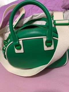 （分類：）位於 。 由 ribenaml 提交（商品編號 1339788465，圖片 1）。簡介： 。
