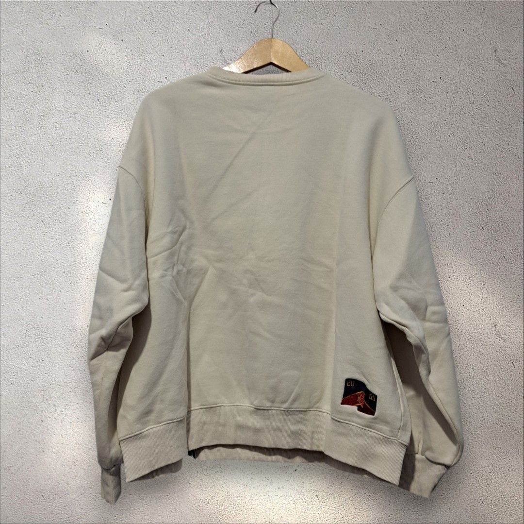 【ROMANTIC CROWN】24FW★ ASTRO TEDDY CREWNECK 24FW CREWNECK 🔥🐻🌻🧷 ”𝚁𝚘𝚖𝚊𝚗𝚌𝚎 𝚒𝚜 𝙻𝙸𝚃“ ▫ Flame