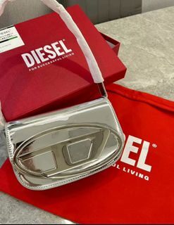 Diesel迪賽銀色叮當包腋下包630042393660181129