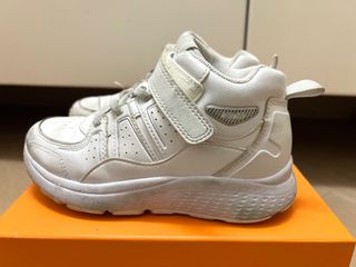 （分類：）位於 。 由 lnm1119 提交（商品編號 1339749577，圖片 1）。簡介： 。