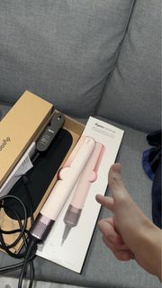 由 xiannn_n (刊登 ID 1339771691，圖片 1) 提交，位於 的 (類別：)，說明：。