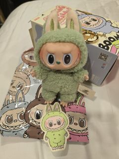 (Category: ) located in . Submitted by ilove2shop (Listing ID 1339868227, Image 1). Description: .