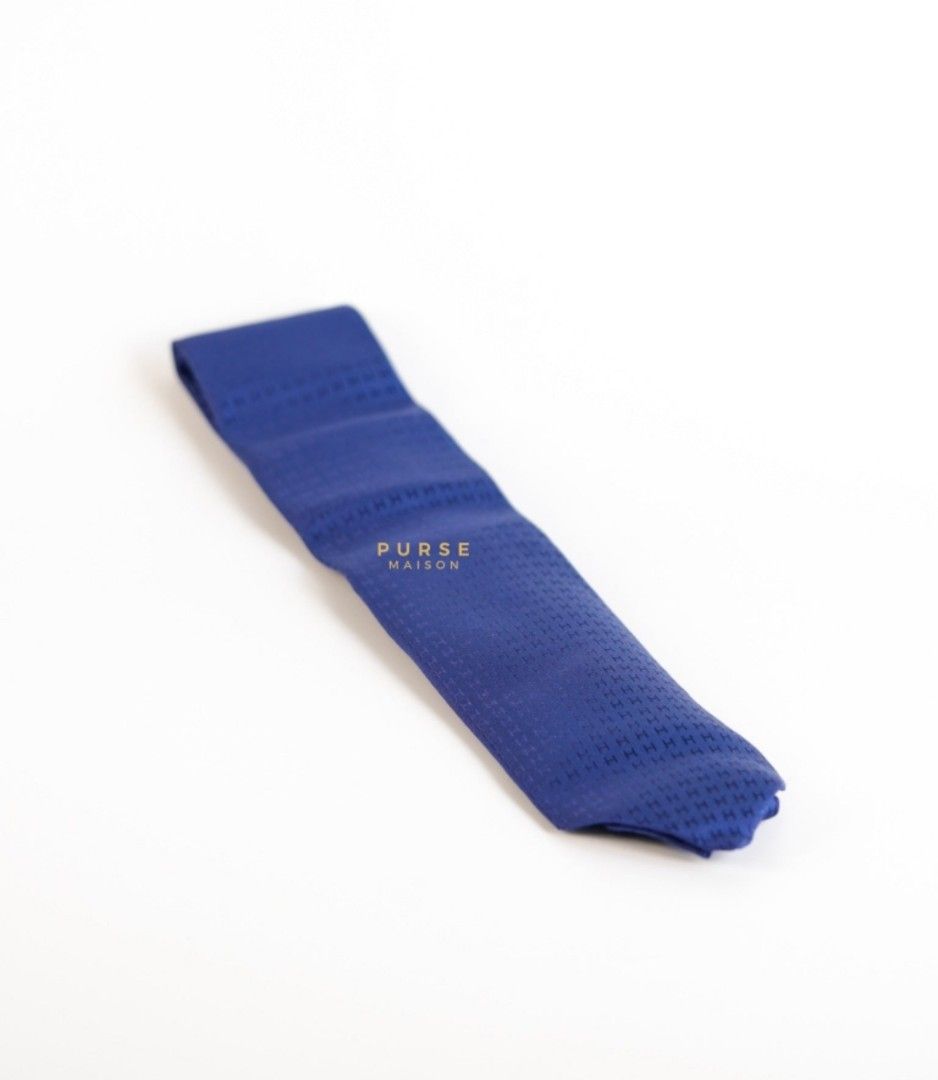 Hermes Cravate Faconnee Indigo Necktie (Category: Luxury Accessories) located in Taguig. Submitted by pursemaison (Listing ID 1339884673, Image 2). Description: Hermes Cravate Faconnee Indigo Necktie ✨Php 15,000 *Additional 4% for straight credit card payments *Available for 2 months layaway with 1% interest per month *BDO credit card up to 36 mos & Citibank credit card up to 24 mos (with interest) CONDITION: Brand New INCLUSIONS: box, paper bag,