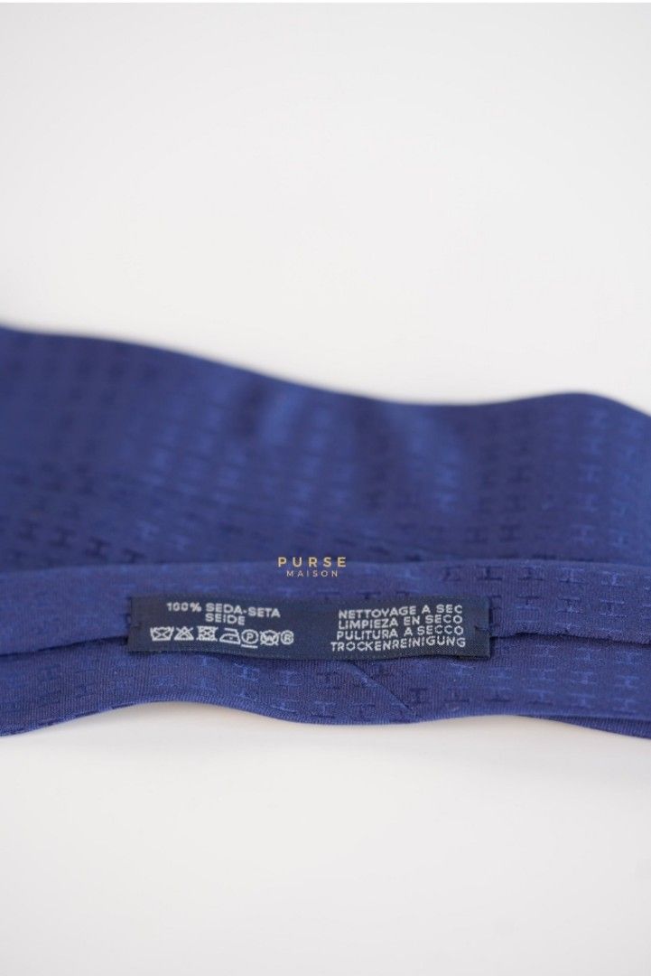 Hermes Cravate Faconnee Indigo Necktie (Category: Luxury Accessories) located in Taguig. Submitted by pursemaison (Listing ID 1339884673, Image 3). Description: Hermes Cravate Faconnee Indigo Necktie ✨Php 15,000 *Additional 4% for straight credit card payments *Available for 2 months layaway with 1% interest per month *BDO credit card up to 36 mos & Citibank credit card up to 24 mos (with interest) CONDITION: Brand New INCLUSIONS: box, paper bag,