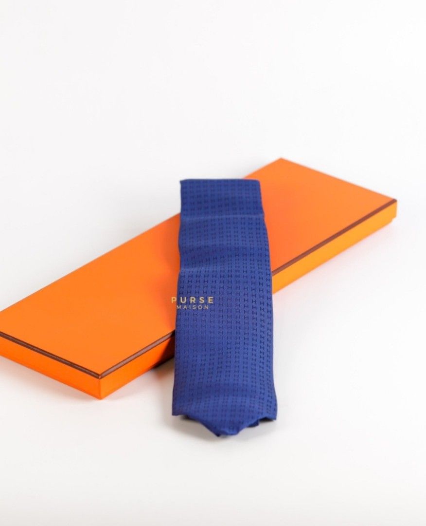 Hermes Cravate Faconnee Indigo Necktie (Category: Luxury Accessories) located in Taguig. Submitted by pursemaison (Listing ID 1339884673, Image 1). Description: Hermes Cravate Faconnee Indigo Necktie ✨Php 15,000 *Additional 4% for straight credit card payments *Available for 2 months layaway with 1% interest per month *BDO credit card up to 36 mos & Citibank credit card up to 24 mos (with interest) CONDITION: Brand New INCLUSIONS: box, paper bag,