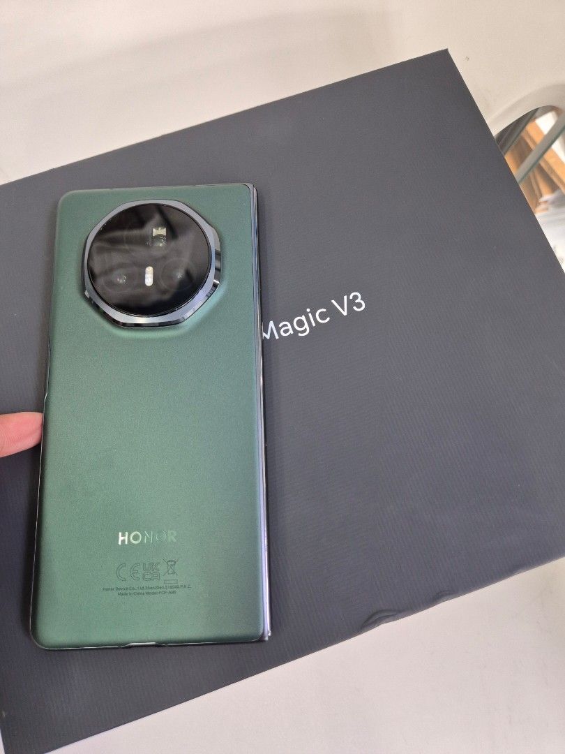 Honor Magic V3 512gb 12g ram (Category: Android Others) located in San Juan City. Submitted by tanexsulla42 (Listing ID 1339909200, Image 2). Description: Fb Page: Ashley & Lyn Jenny Telecom Buy & Sell Brandnew 2ndhand Accept tradein 🌶Mode of Payment🌶 🍓Cash 🍓Bank Transfer 🍓GCash & Paymaya 🌶Installment🌶 🍓Credit Card 🍓Ggives 🍓Home Credit 🍍Cash on Delivery 🍍Shipping 🍍Meet Up 🍍Trade In You can visit our Physical store in Stall number Y-