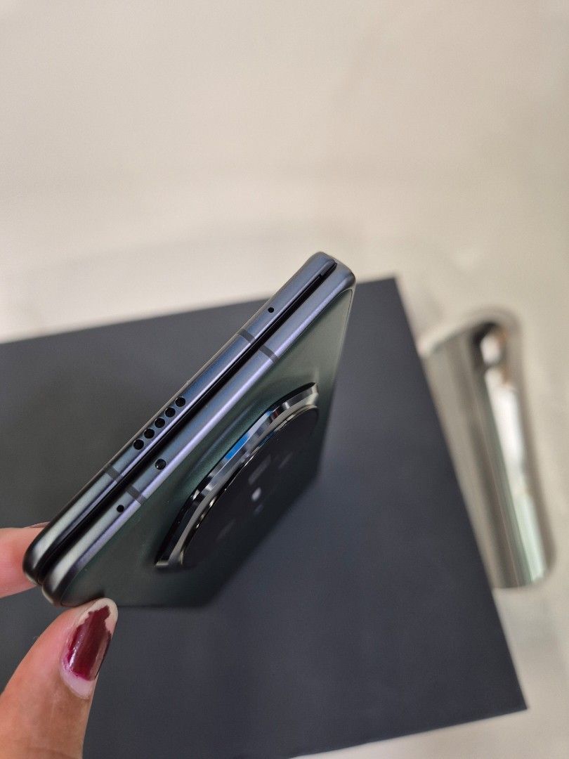 Honor Magic V3 512gb 12g ram (Category: Android Others) located in San Juan City. Submitted by tanexsulla42 (Listing ID 1339909200, Image 3). Description: Fb Page: Ashley & Lyn Jenny Telecom Buy & Sell Brandnew 2ndhand Accept tradein 🌶Mode of Payment🌶 🍓Cash 🍓Bank Transfer 🍓GCash & Paymaya 🌶Installment🌶 🍓Credit Card 🍓Ggives 🍓Home Credit 🍍Cash on Delivery 🍍Shipping 🍍Meet Up 🍍Trade In You can visit our Physical store in Stall number Y-