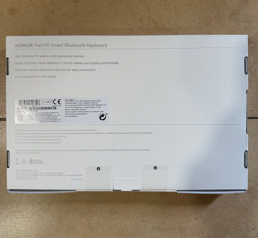 Honor Pad X9 Smart Bluetooth Keyboard (Category: Computer Keyboard) located in Cebu City. Submitted by mykell888 (Listing ID 1339760747, Image 2). Description: Honor Pad X9 smart bluettoth keyboard Brandnew sealed.