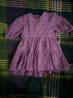 (Category: ) located in . Submitted by prelovedauthentic12 (Listing ID 1339859452, Image 1). Description: .
