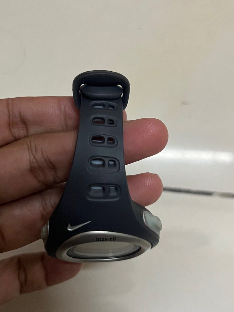 Nike triax c6 Men s Fashion Watches Accessories Watches on Carousell