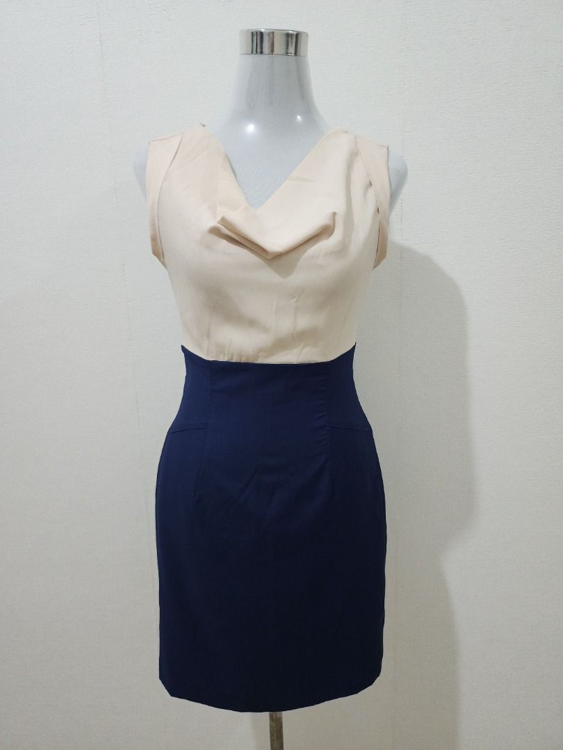 Office Wear / Formal Dress (Category: Dresses) located in San Fernando. Submitted by shaneamab (Listing ID 1339895618, Image 2). Description: Item Description and Details: - Office Wear - Best paired with coat - Used few times - Size: Small - Dimensions: See uploaded photos - Color: Blue & Cream - RFS: Decluttering old clothes (too small na :').