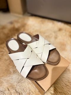 Parisian sandals price shop