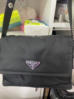 （分類：）位於 。 由 2econdhand_store 提交（商品編號 1339785550，圖片 1）。簡介： 。