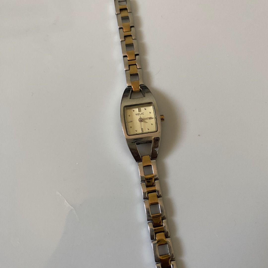 R3lic by T1mex Two-tone watch (Category: Women's Watches) located in Lubao. Submitted by un.knowingly (Listing ID 1339794660, Image 3). Description: RFS: decluttering FLAWS: none **check photos for more info .