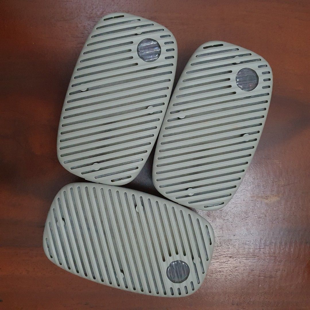 Reusable Dehumidifier Air Absorber (Category: Cleaning Tools & Supplies) located in Paranaque City. Submitted by cobien (Listing ID 1339915381, Image 2). Description: bought in oran ge app for 1.3k. selling for 1k..