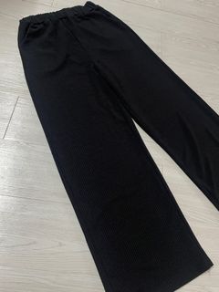 (Category: ) located in . Submitted by cutemarblepreloved (Listing ID 1339849460, Image 1). Description: .
