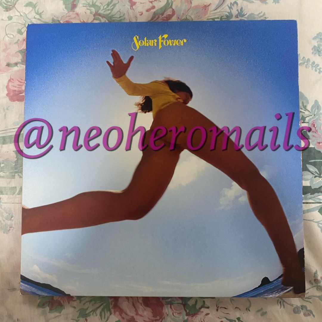 Solar Power - Lorde (deluxe vinyl, gatefold) (Category: Vinyls) located in Cainta. Submitted by neoheromails (Listing ID 1339792734, Image 1). Description: This is the deluxe version hence the price. If you would like more pics, I can send more. You may also view how it looks like here: https://www.youtube.com/watch?v=v7ZPGzWyZAY Note: ito yung may 7" vinyl aside from the Long Playing Vinyl Opened. This was never played. .