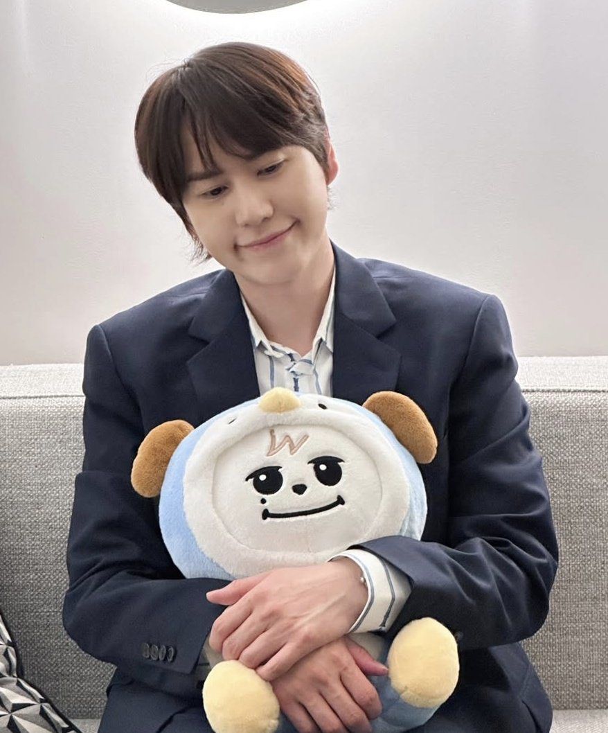 Super Junior Kyuhyun CHOKYUMAE kyumae MD, Hobbies & Toys