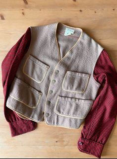 （分類：）位於 。 由 preowneduniform 提交（商品編號 1339800408，圖片 1）。簡介： 。