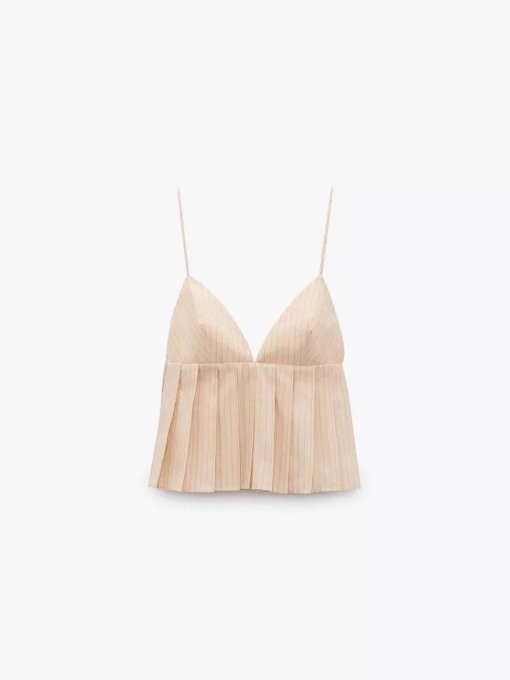 Zara Pleated Top (Category: Sleeveless) located in Imus. Submitted by _luxclassix (Listing ID 1339859611, Image 3). Description: Brand New w/ Tag Size: XL MOP: BPI & Gcash Shipping via J&T Express starts at 54 Lalamove.