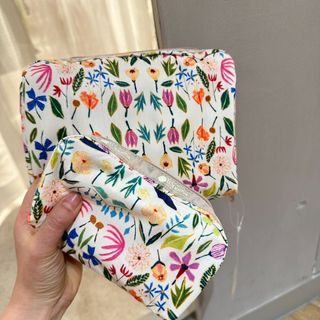 Japan LeSportsac Beige Colorful Canvas RECTANGULAR / EX LARGE Cosmetic Bag64220307318147110