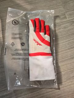 （分類：）位於 。 由 szesze_cedrc 提交（商品編號 1339946692，圖片 1）。簡介： 。