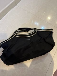 （分類：）位於 。 由 awesomeaf 提交（商品編號 1340048175，圖片 1）。簡介： 。