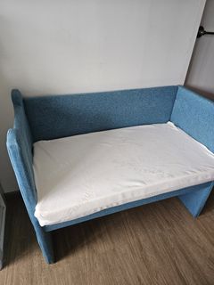 (Category: ) located in . Submitted by cakelettes.sg (Listing ID 1339946436, Image 1). Description: .