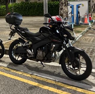Affordable bajaj pulsar ns200 For Sale Class 2B Carousell Singapore