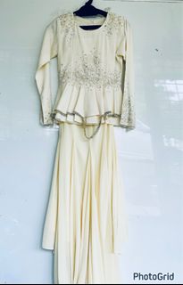 (Category: ) located in . Submitted by munieshop (Listing ID 1339943569, Image 1). Description: .