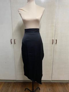 (Category: ) located in . Submitted by deeclutteringfinds (Listing ID 1339928840, Image 1). Description: .