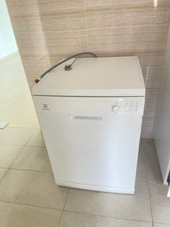 (Category: ) located in . Submitted by andylim888 (Listing ID 1340097451, Image 1). Description: .