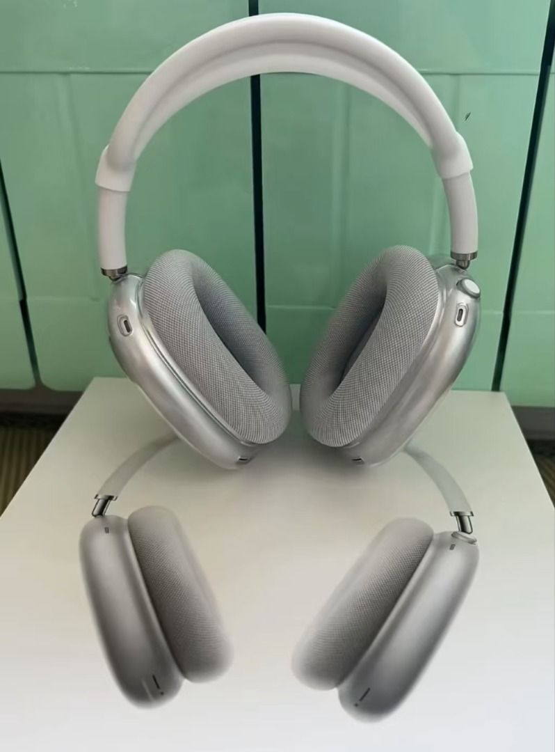 [Brand new] Apple AirPods Max Midnight color 2024 （USBC), 音響器材, 頭戴式/罩耳