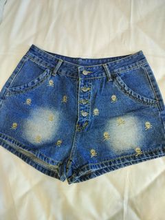 (Category: ) located in . Submitted by yen.ly (Listing ID 1340018765, Image 1). Description: .