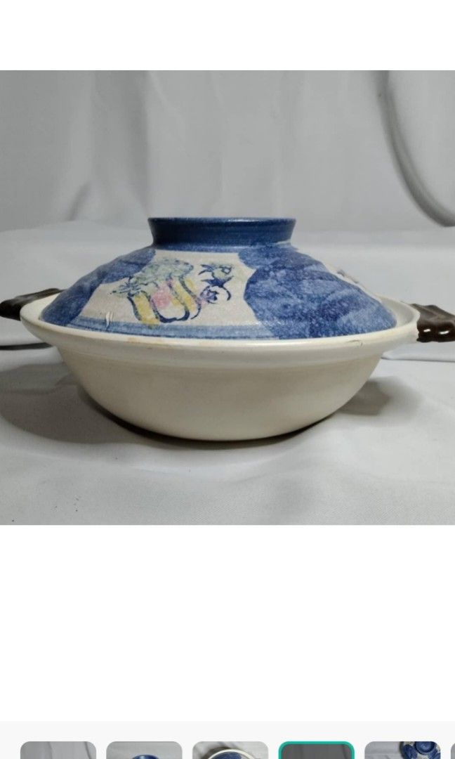 Donabe Claypot cookware (Category: Cookware & Accessories) located in Las Pinas. Submitted by drummerjazz (Listing ID 1340037204, Image 3). Description: Blue cover Donabe Claypot Clean body and bottom Dimensions: Height: 3" Diameter: 10“ (without handle) You need to season this claypot before first use..