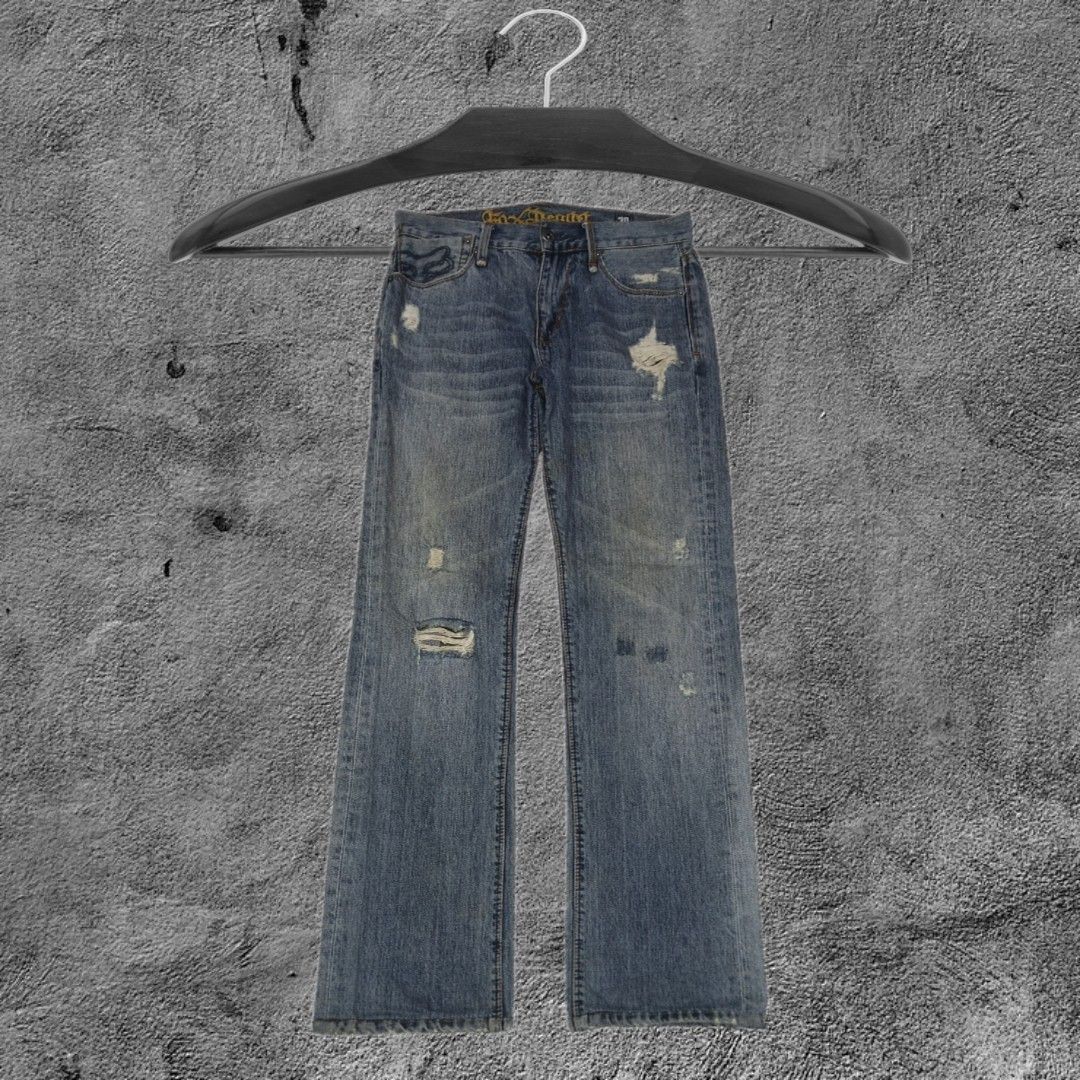 Fox Throttle Denim Jeans (Category: Jeans) located in Manila. Submitted by own.desire (Listing ID 1340040000, Image 1). Description: Fox Throttle Denim Jeans Size on tag: 30 *Size on tape Waist: 32" Length: 41" Flaws: none Price: 480.